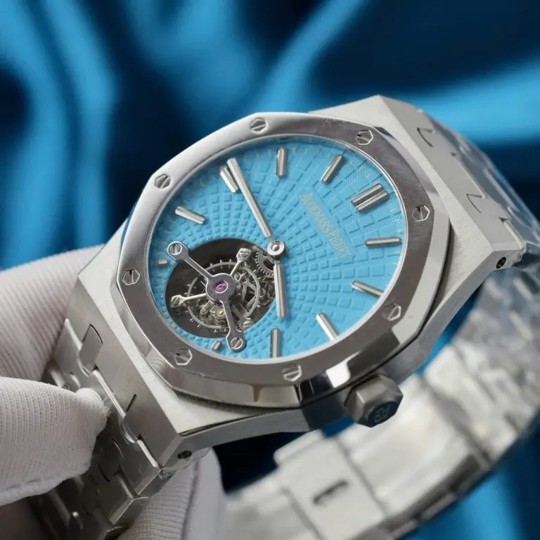 Audemars Piguet Royal Oak Flying Tourbillon 41mm with Tiffany Blue Dial - Image 5