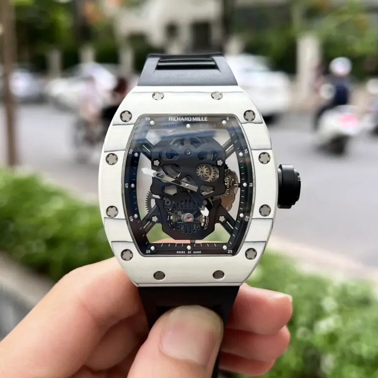 Richard Mille RM052 Tourbillon Skull Carbon with Rubber Strap 43mm-Richard-Mille-RM052-Tourbillon-Skull-Carbon-with-Rubber-Strap-43mm.webp