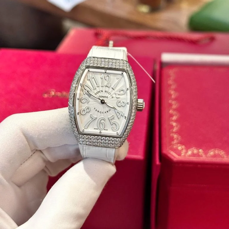 Franck Muller V32 Replica Watch Custom Diamonds Moissanite Hong Kong 36mm