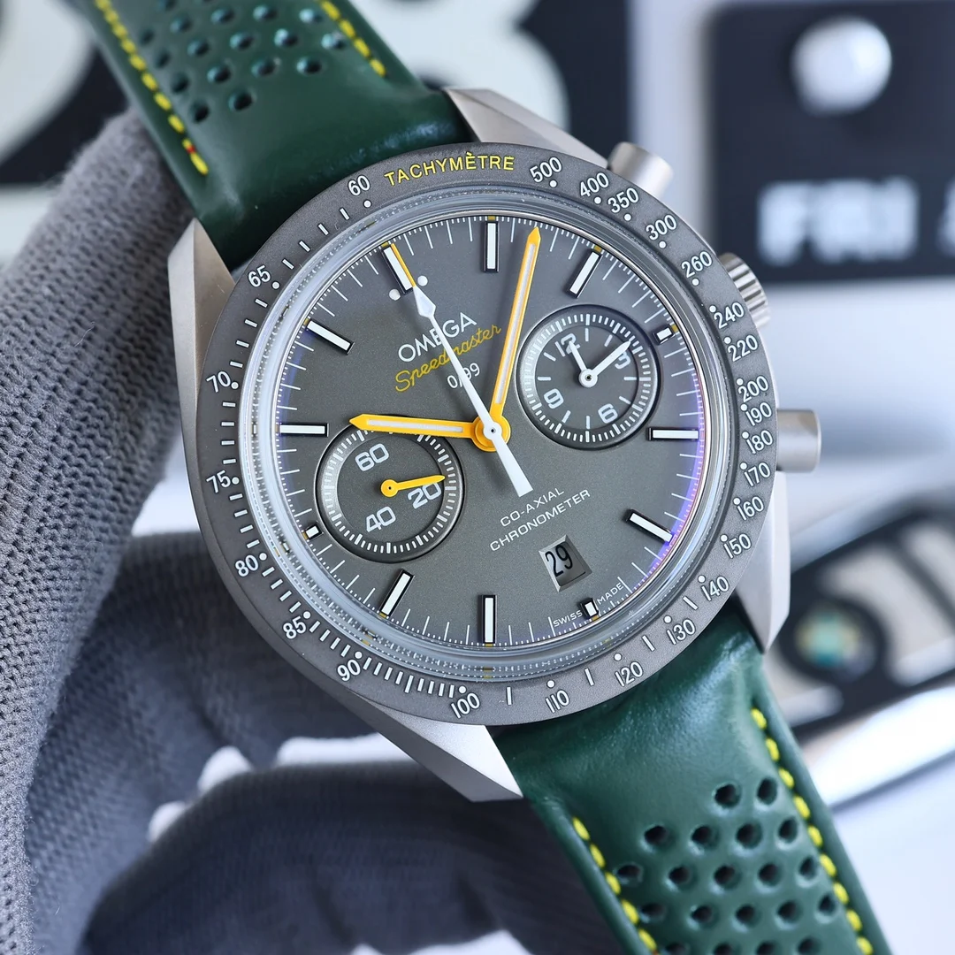 New Omega Speedmaster Dark Side of the Moon 311.92.44.51.99.001 - Image 4