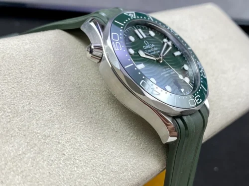 Omega 2022 Green Seahorse 300 with Black Balance Wheel 8800 Movement - Image 5