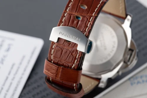 PAM088 R Luminor GMT 44mm VSF 1:1 Best Edition Replica Watch - Image 7